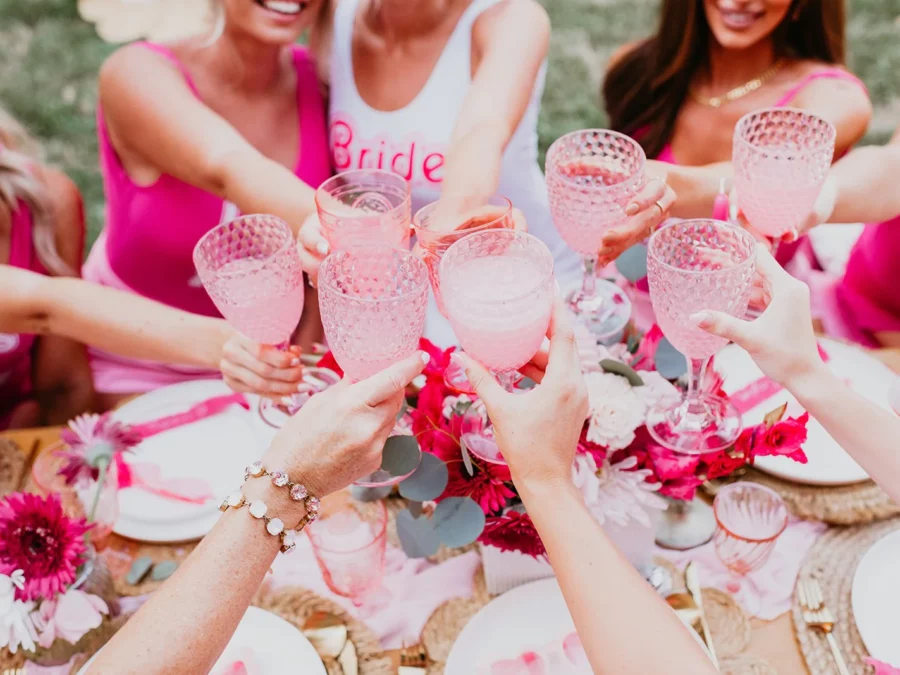 Bachelorette-theme-party-ideas-and-locations